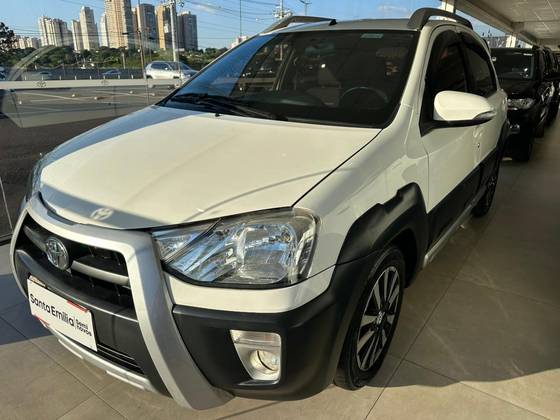 TOYOTA ETIOS 1.5 XS SEDAN 16V FLEX 4P MANUAL